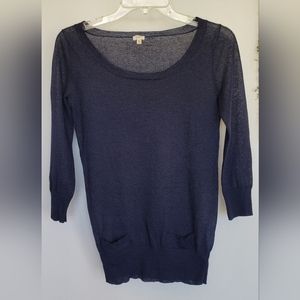 Women's XS Dark Grey Thin Knit Sweater with Decorative Pockets
